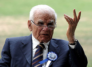 Yüzyılın Adamı'ndan beyinsel tespitler