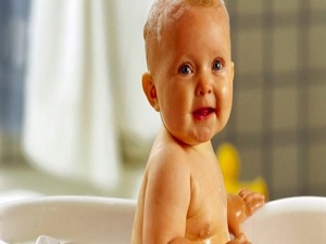 Bebeğinizin gözleri yaşarıyorsa dikkat!