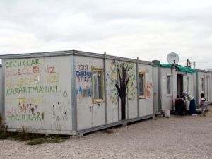 Van Depreminin Üçüncü Yıldönümüne Konteynerde Girecekler