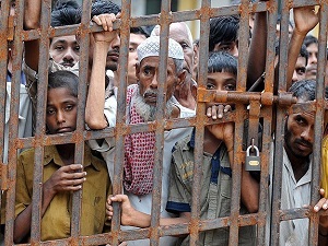 Myanmar'da 20 Müslümana hapis cezası
