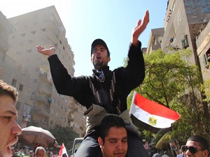 Mısır'da darbe karşıtlarına hapis cezası
