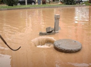 Taşan dere su baskınlarına neden oldu