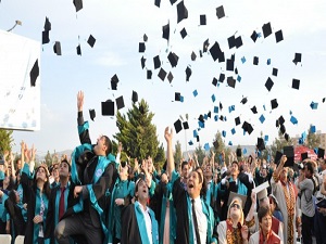Yüzbinlerce üniversite mezununa müjde!