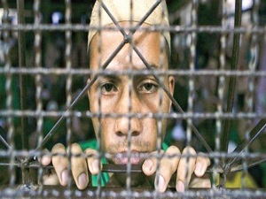 Myanmar'da utanç kampları