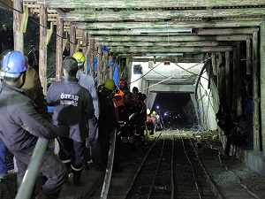 Maden ocağında çalışmalar aralıksız sürüyor