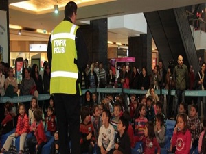 İstanbullu çocuklar 'Trafik Dedektifi' oldu