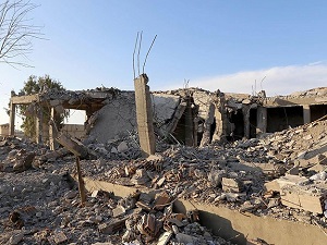 Rakka'daki Esed rejimi binaları bombalandı