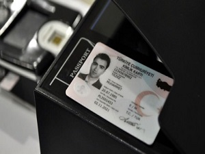 Yeni çipli kimlik kartlarının basımı başladı