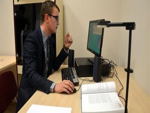 Görme engellilere kütüphane hizmeti