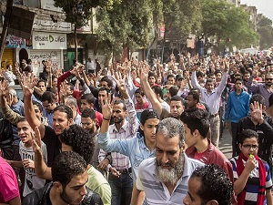 Mısır'da darbe karşıtı gösterilerde 2 öğrenci öldü