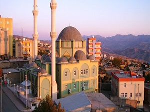 12 mahalle ve 2 meydanın isimleri Kürtçe oluyor