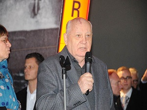 Dünya yeni bir soğuk savaşın eşiğinde