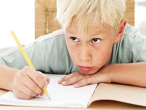 Çocuklarınıza sürekli 'ders çalış' demeyin