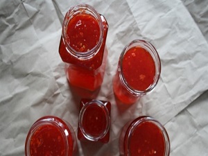 Acı biberden reçel