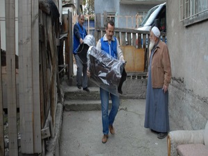 Bin Suriyeli aileye soba yardımı