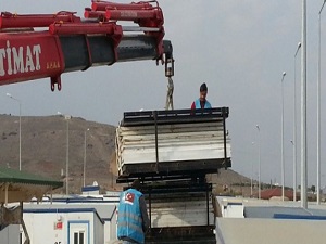 Kilis toplama merkezinde prefabrik evleri arttı