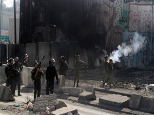 İsrail polisi ile Filistinliler arasında çatışma