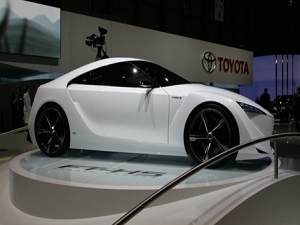 Dünyanın suyla çalışan ilk otomobili