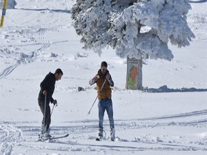 Erken gelen kar yüzleri güldürdü