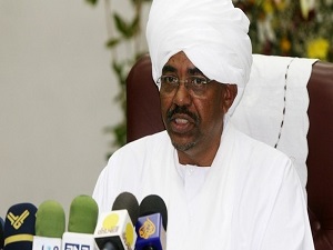 El Beşir: BM sivilleri değil isyancıları koruyor