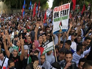 Paris’te Filistin baharı