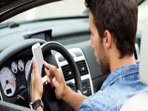 Trafikte sosyal medya alkolden daha çok öldürdü