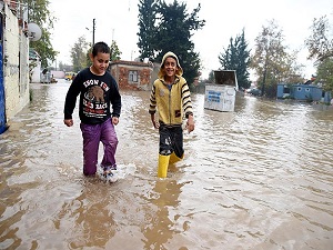 Antalya'da eğitime yağış engeli