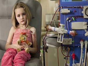 Kronik böbrek yetmezliği, çocuklarda büyüme geriliğine yol açıyor