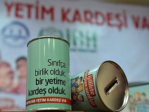 52 sınıf 52 yetime sponsor oldu