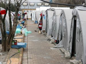 Mazlum-Der Yezidi Kampını Ziyaret Etti