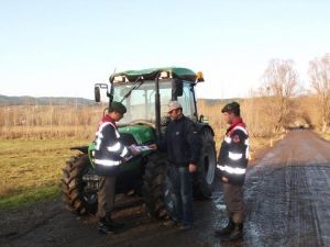 Bolu'da Trafikte Güvenli Traktör Projesi Hayata Geçirildi