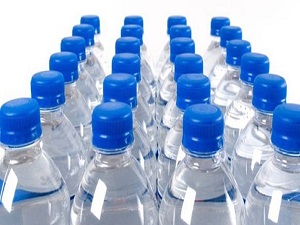 Plastik şişeler tansiyonu yükseltiyor