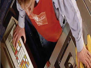 Kasiyerin 10 parmağında 10 marifet olacak