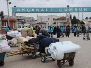 Suriyeli 300 Sığınmacı Ülkesine Döndü