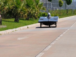 Güneş arabası yeni sahibini arıyor