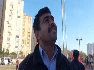 Camisiz mahallenin ezan hasretini direk dindirdi!