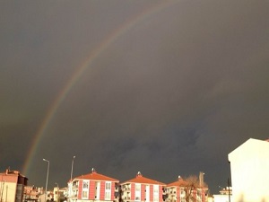 Balıkesir'de gökkuşağı manzarası