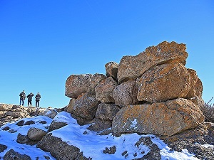 Van'da 3 bin yıllık kale bulundu