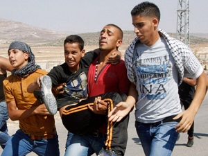 Gazzeli gençlerin sınıra takılan hayalleri