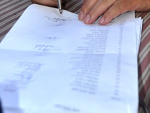 PEGIDA'ya karşı 200 bin imza