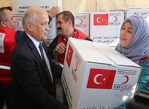 Kızılay'dan Iraklı Türkmenlere yardım