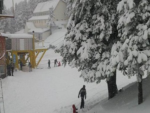 Uludağ'da kar kalınlığı 2 metreyi geçti