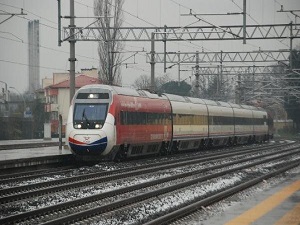 Banliyö Tren Deneme Seferleri Başladı
