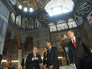 Ayasofya'ya gözümüz gibi bakıyoruz