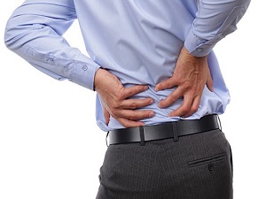 Bel ağrısı çeşitli hastalıkların ve kanserin belirtisi olabilir