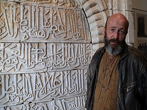 Hayatını Selçukluyu araştırmaya adadı