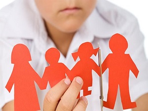 Boşanmış ailelerin çocukları daha fazla davranış problemi gösteriyor