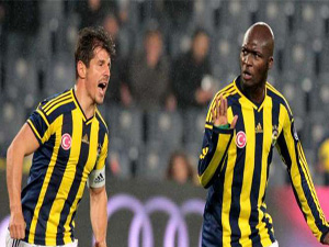 Futbolcular Umre'de buluşuyor