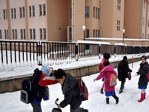Hangi illerde ilçelerde okullar tatil edildi