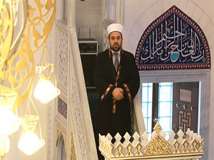 Paris saldırısı, Avrupa camilerinde kınandı